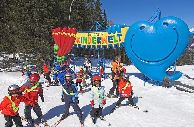 Kinder beim Skiurlaub